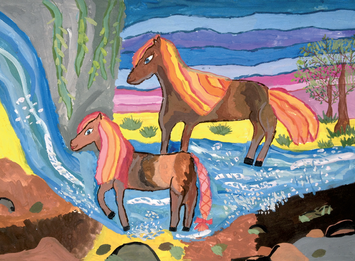 У водопада