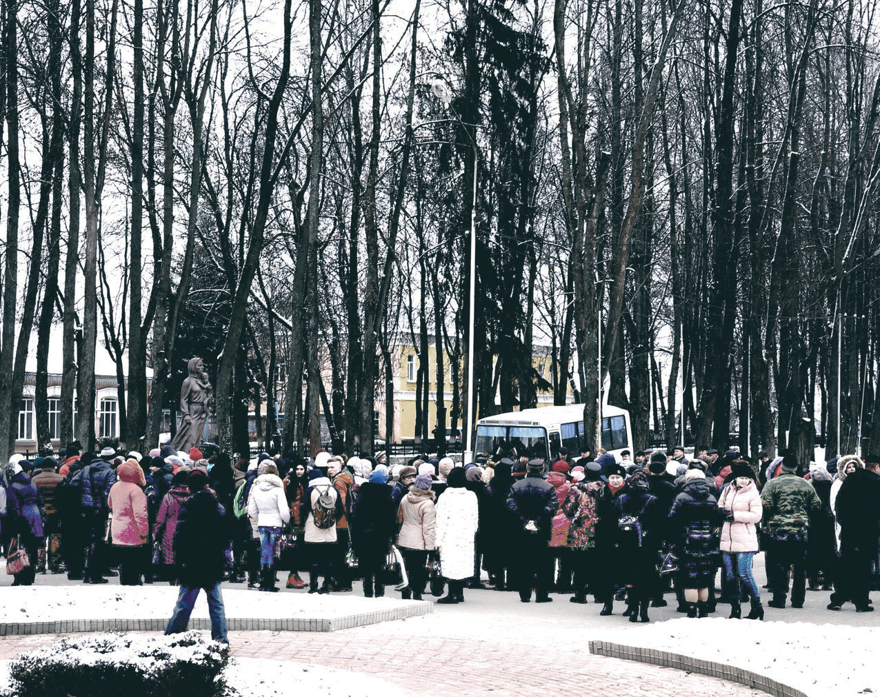 Волнующий момент открытия памятника